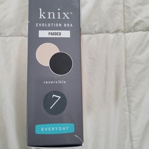 Size 7 Knit Evolution Padded Everyday Bra New in Box!